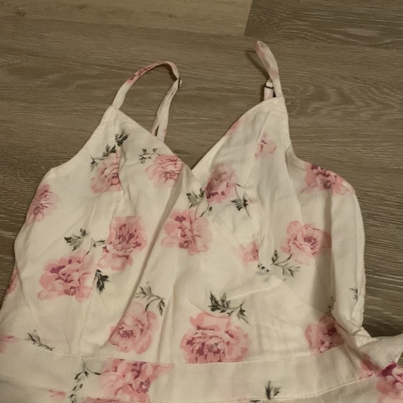 Woman’s xxs romper - Picture 4 of 5